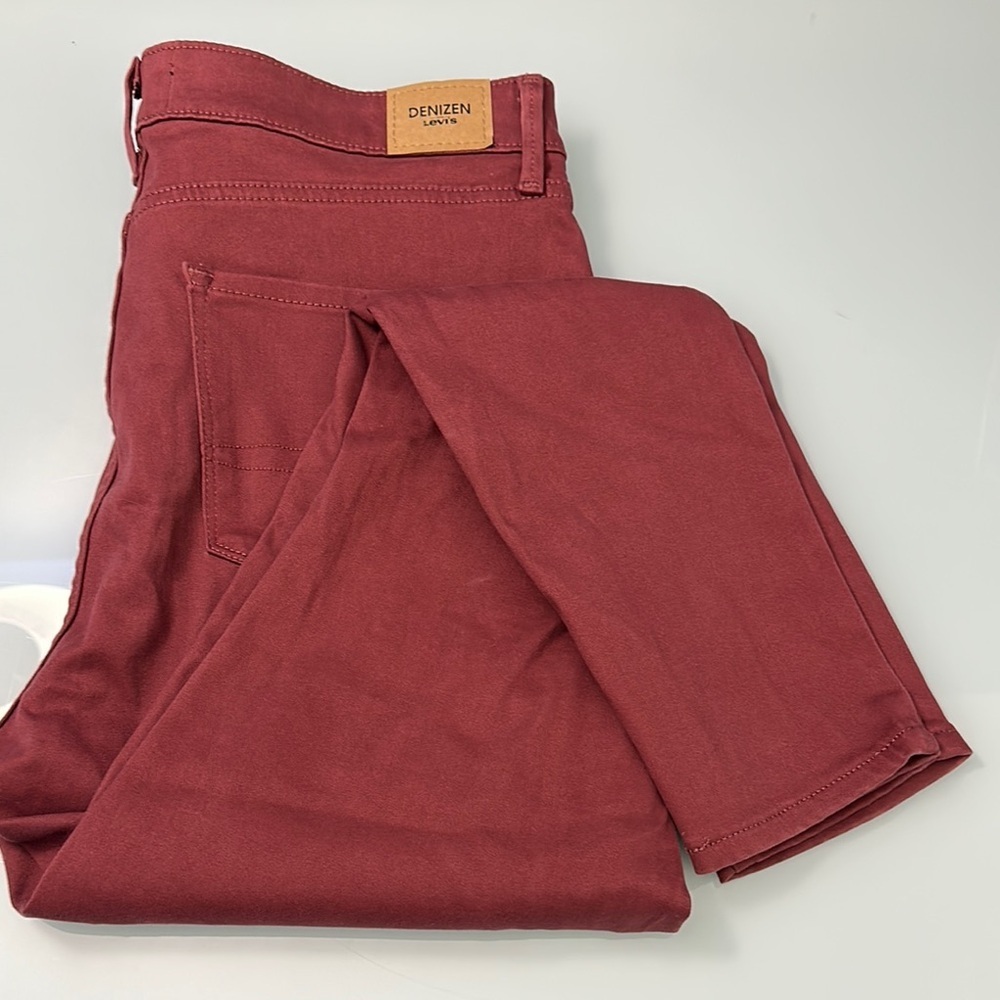 Denizen from Levi's Women's Skinny Pants - Deep Brick Red